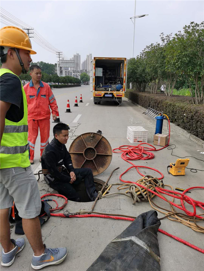高埗镇翻衬法管道修复技术主要工序